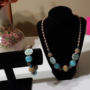 Matching turquoise necklace and bracelet set